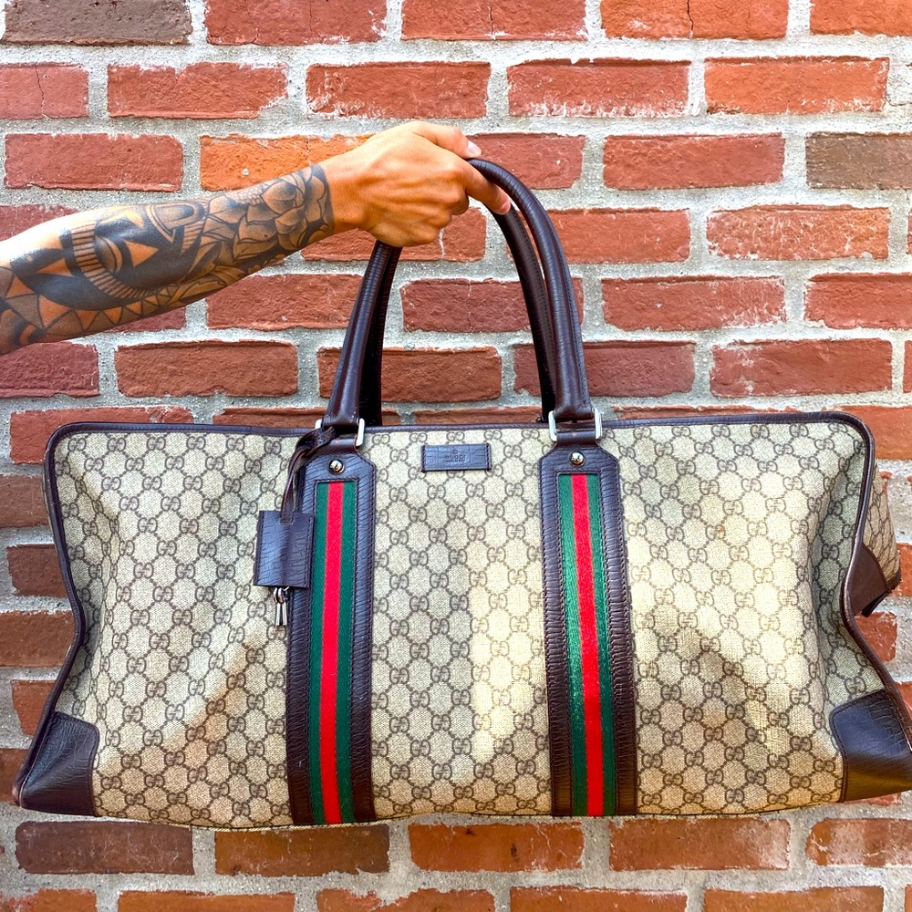 Authentic Gucci Duffle Bag 🖤 Excellent Condition